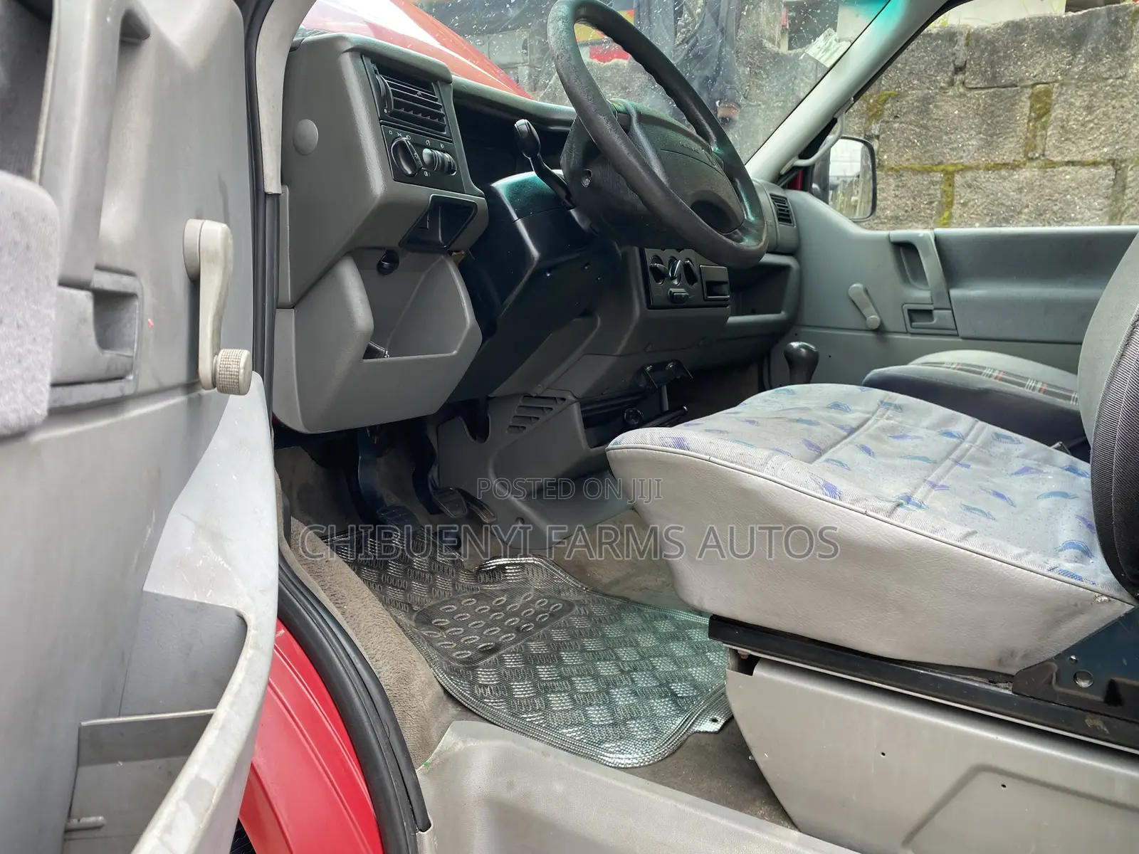 Volkswagen Transporter 2004 Red
