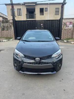 Toyota Corolla S 4dr Sedan (1.8L 4cyl CVT) 2015 Black