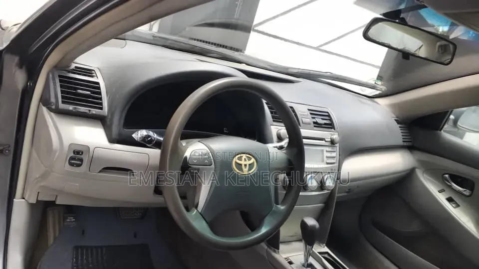 Toyota Camry 2008 Gray