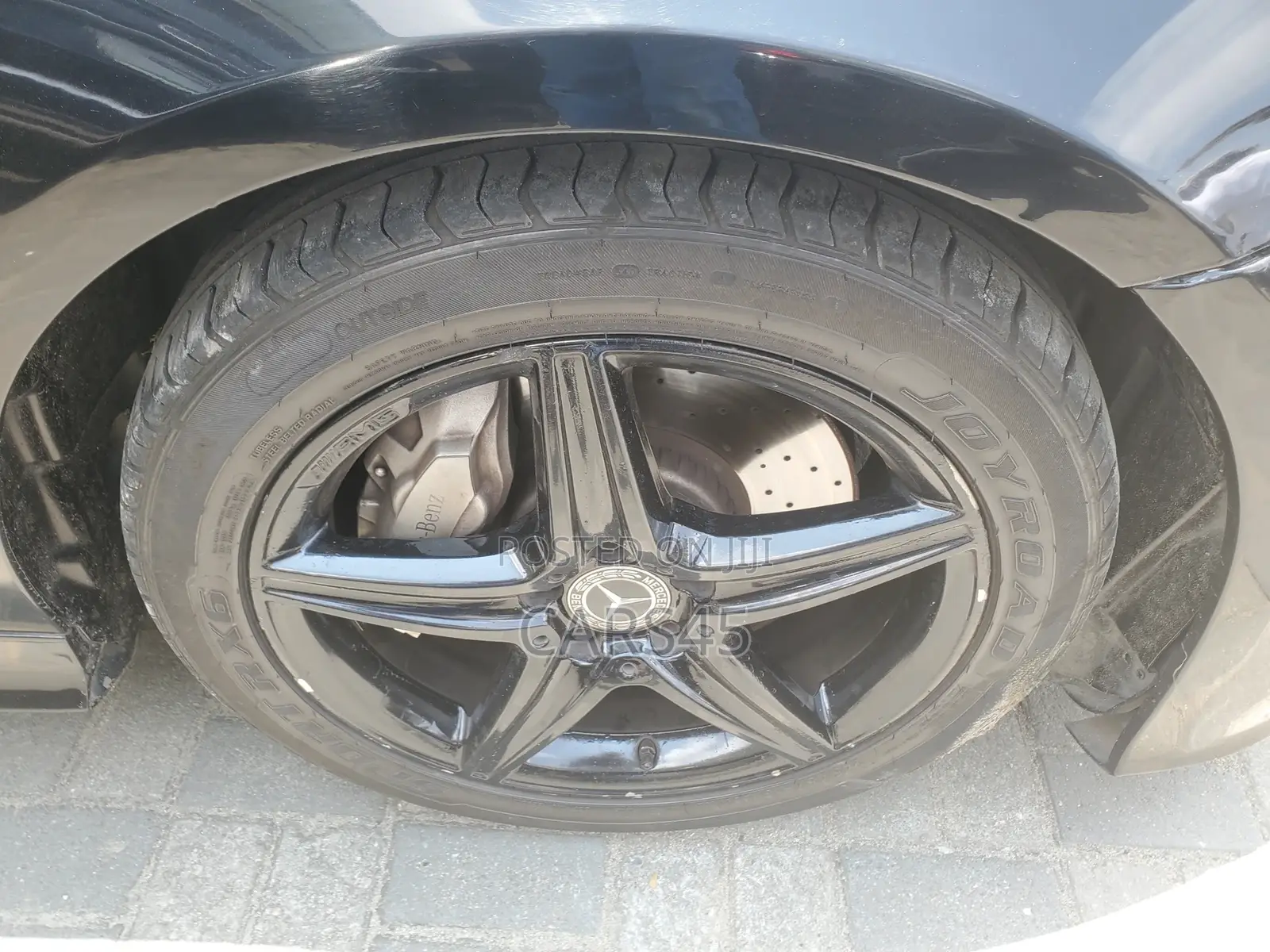 Mercedes-Benz E400 2017 Black
