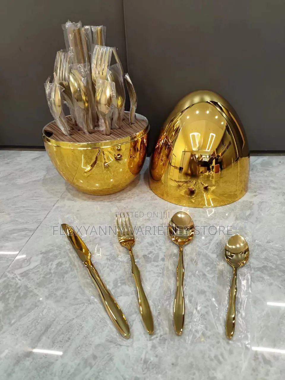 24Pcs Egg Shaped Cutlery Set