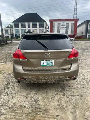 Toyota Venza 2011 Brown