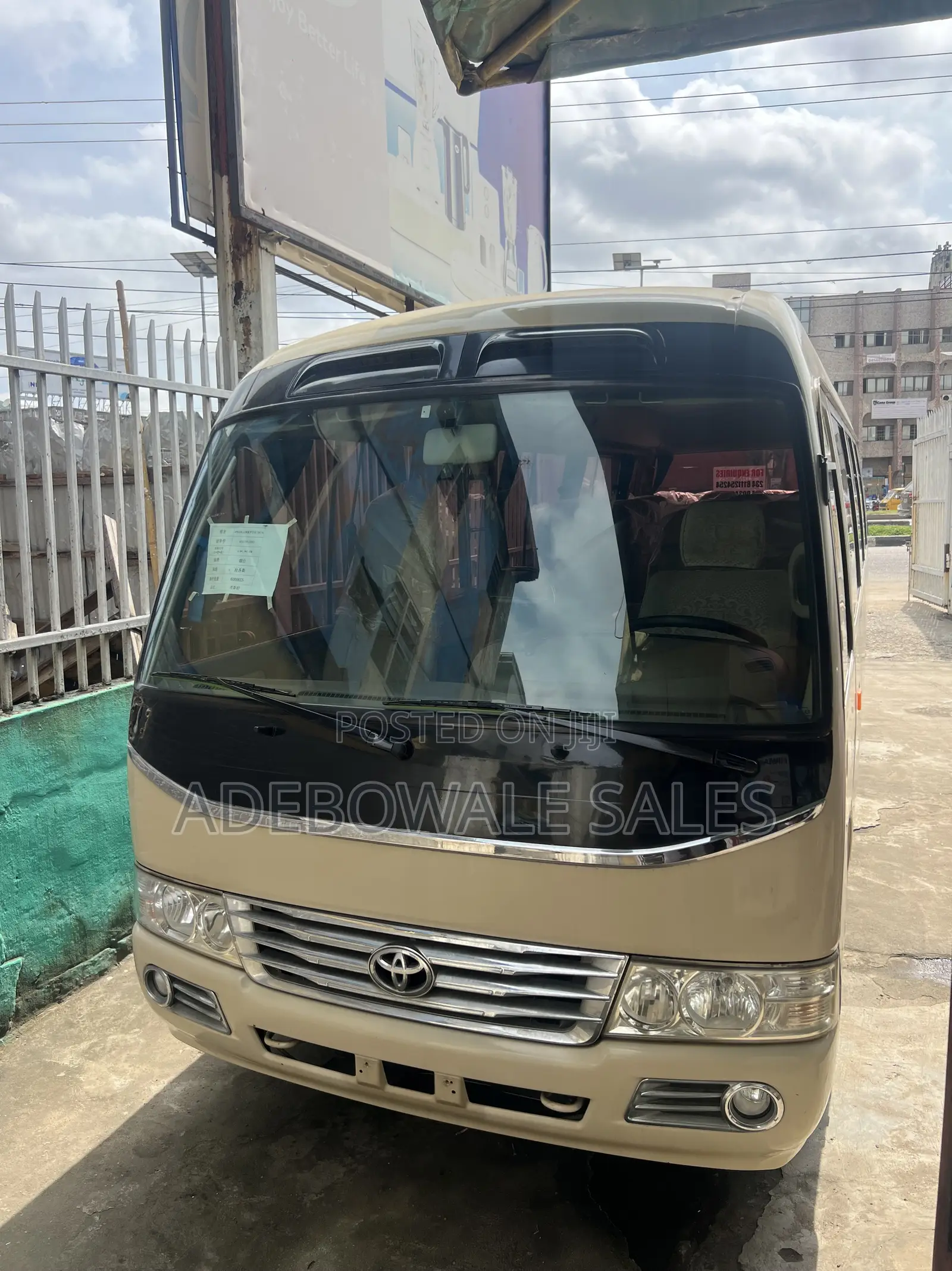 Toyota Coaster 2016 Beige