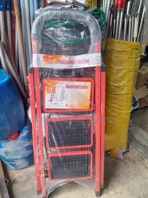 Heavy Duty 3-Step Foldable Household Ladder - Brand New