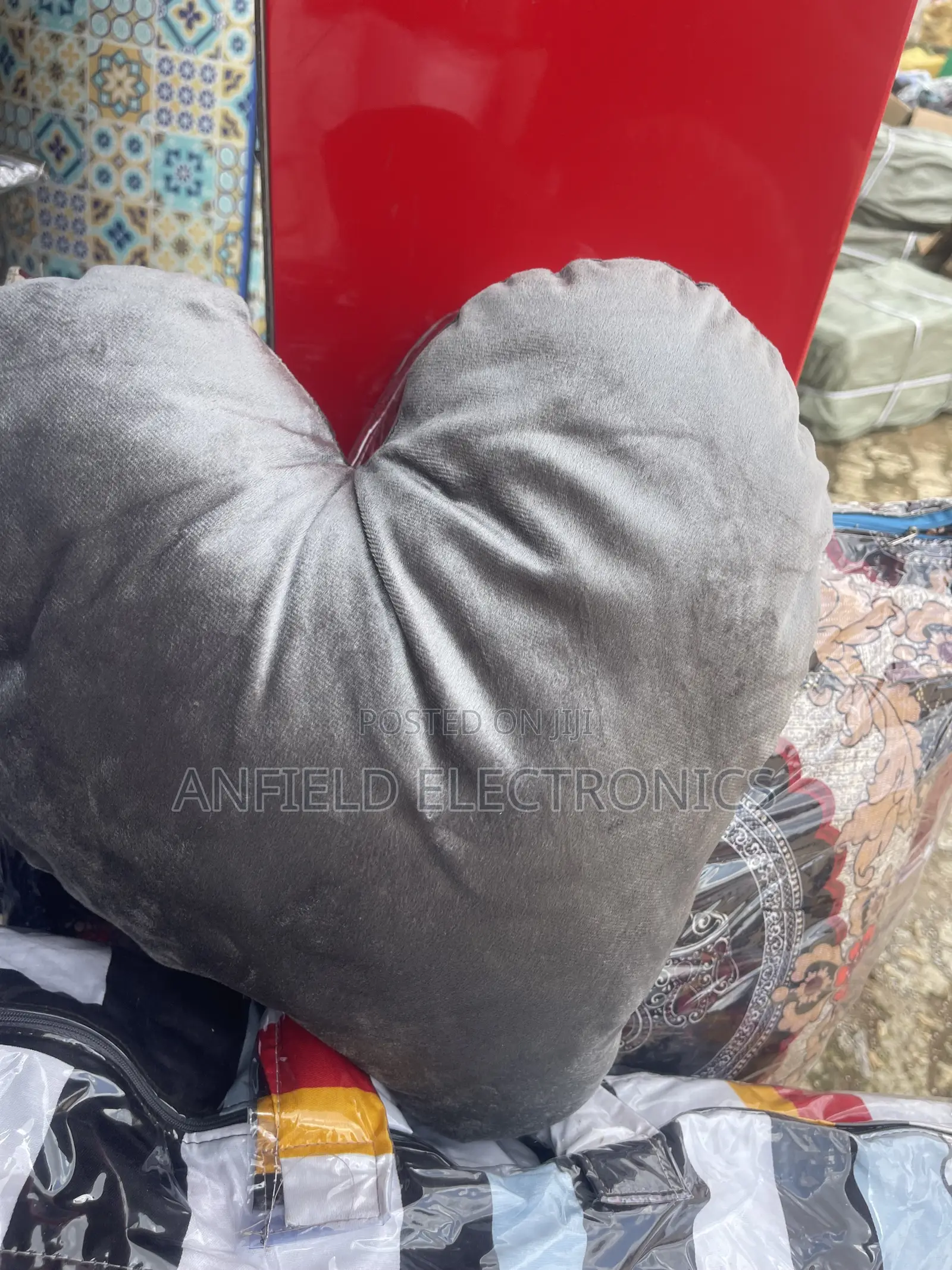 Heart Shaped Trowpillow