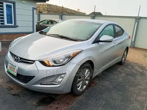 Hyundai Elantra 2013 Silver