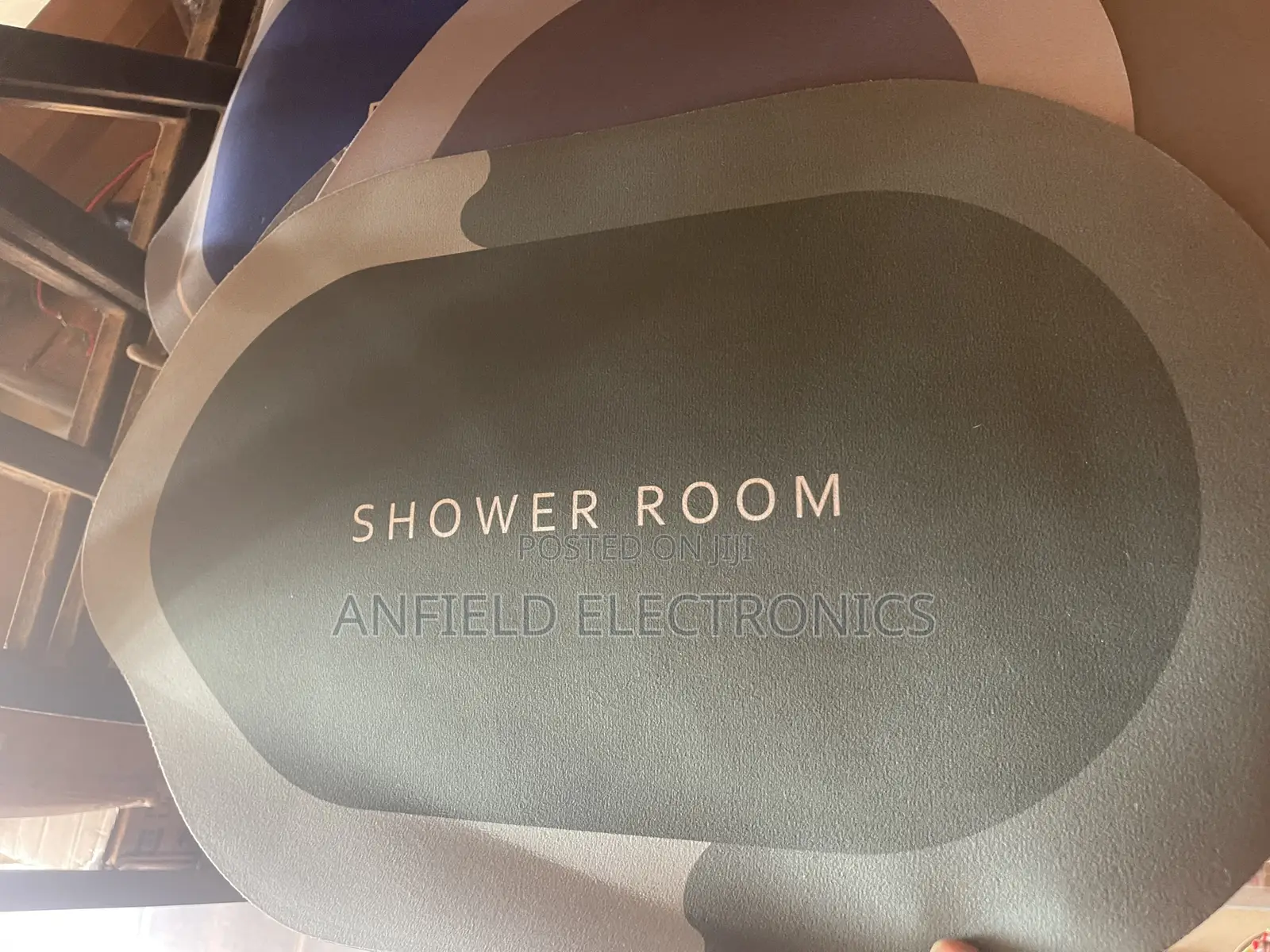 Water -Absorbent Bathroom Mat