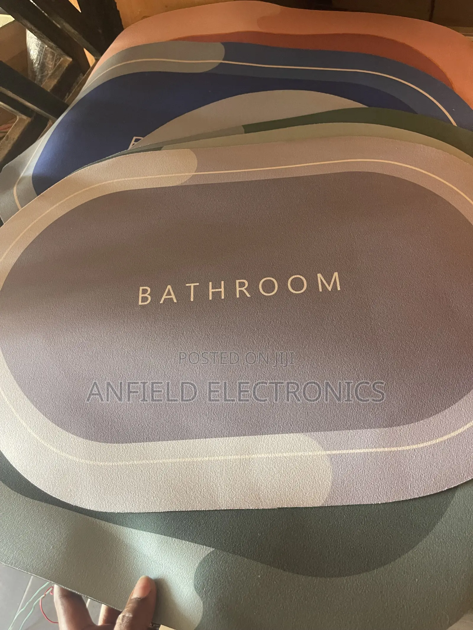 Water -Absorbent Bathroom Mat