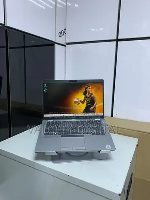 Laptop Dell Latitude 5411 16GB Intel Core i7 SSD 256GB