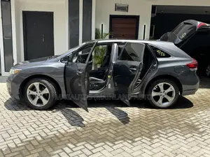 Toyota Venza Limited 2013 Gray