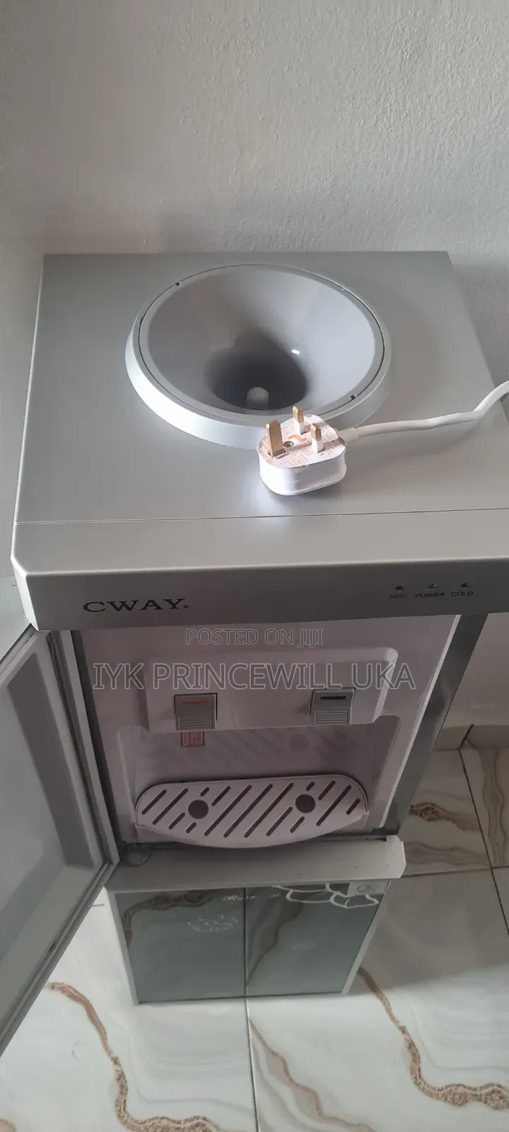 Water Dispenser