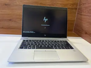 Laptop HP EliteBook 735 8GB AMD Ryzen 5 SSD 256GB