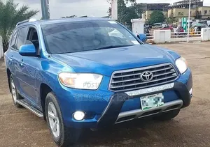 Toyota Highlander 2010 Blue