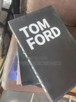 Luxury Fur Book – Dior | Tom Ford | Louis Vuitton