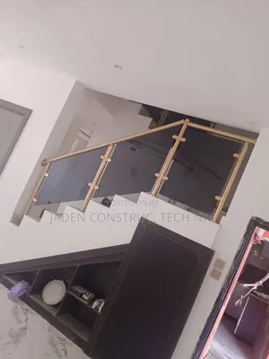 Gold Stainless Handrail With Glass