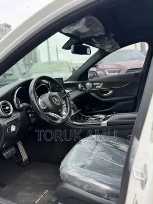 Mercedes-Benz C400 2016 White