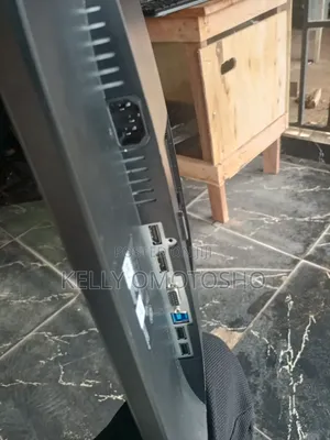 Dell 24inches Frameless