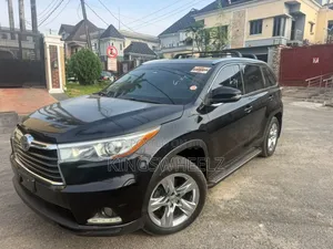 Toyota Highlander 2015 Black