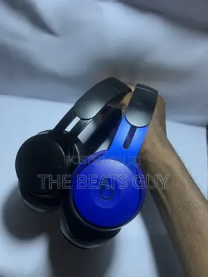 Apple Beats Solo Pro