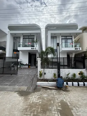 5bdrm Duplex in Ado / Ajah for sale