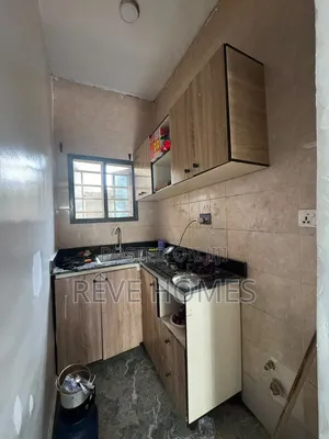 Mini Flat in Adekunle for rent