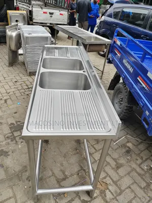 304 Stainless Steel , 2mm Thickness Steel.