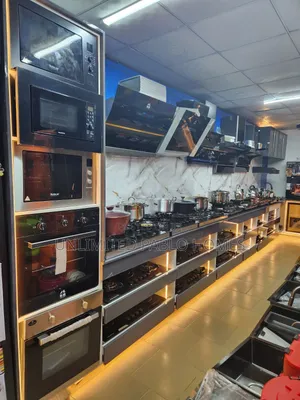 5 Burner Gas Cooker and Inbuilt Oven