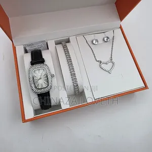 Female Jewelry Set