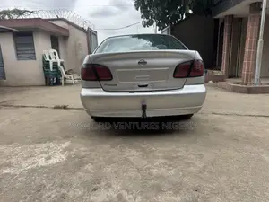 Nissan Primera 2002 Silver