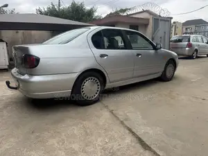 Nissan Primera 2002 Silver