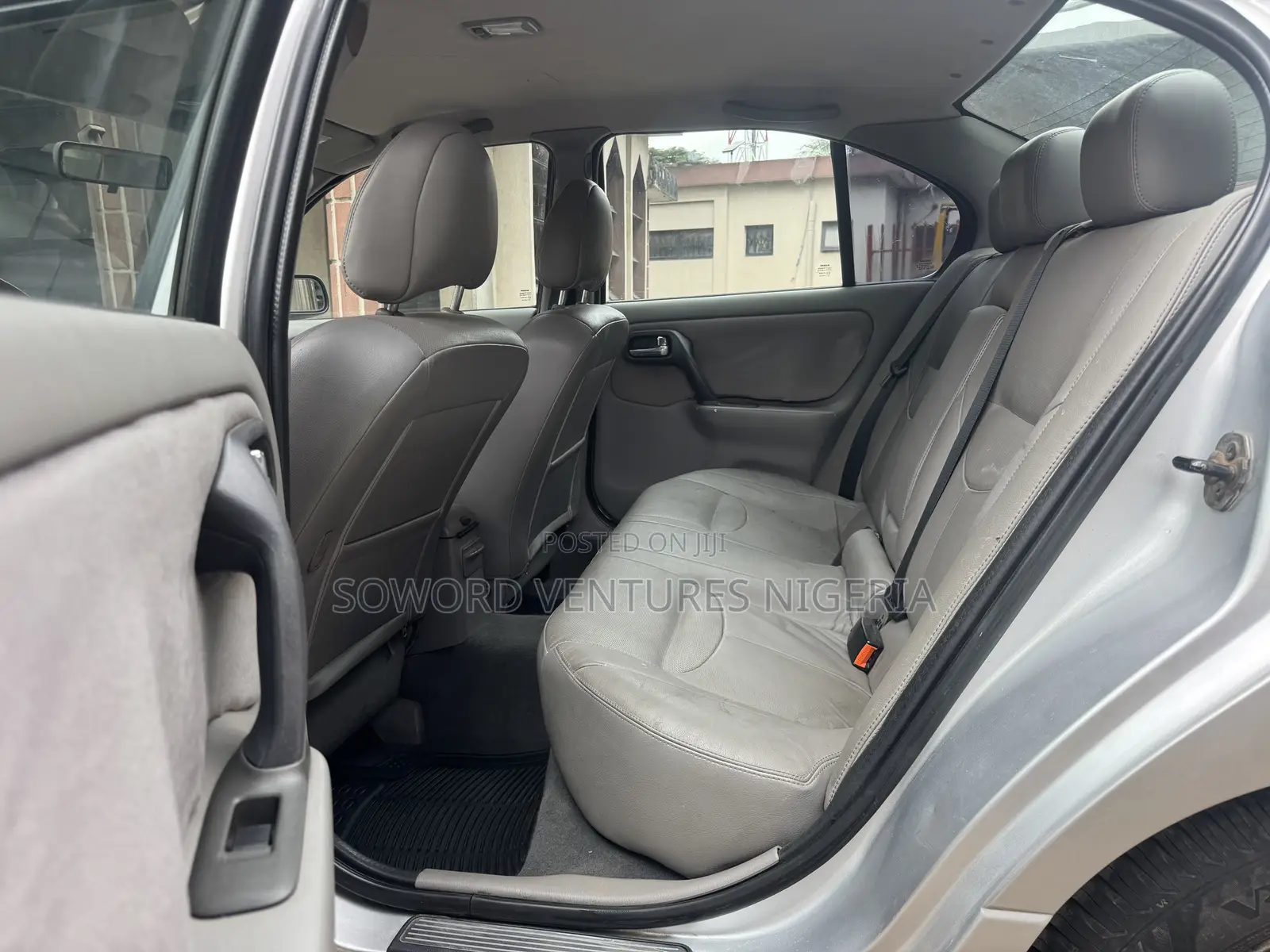 Nissan Primera 2002 Silver