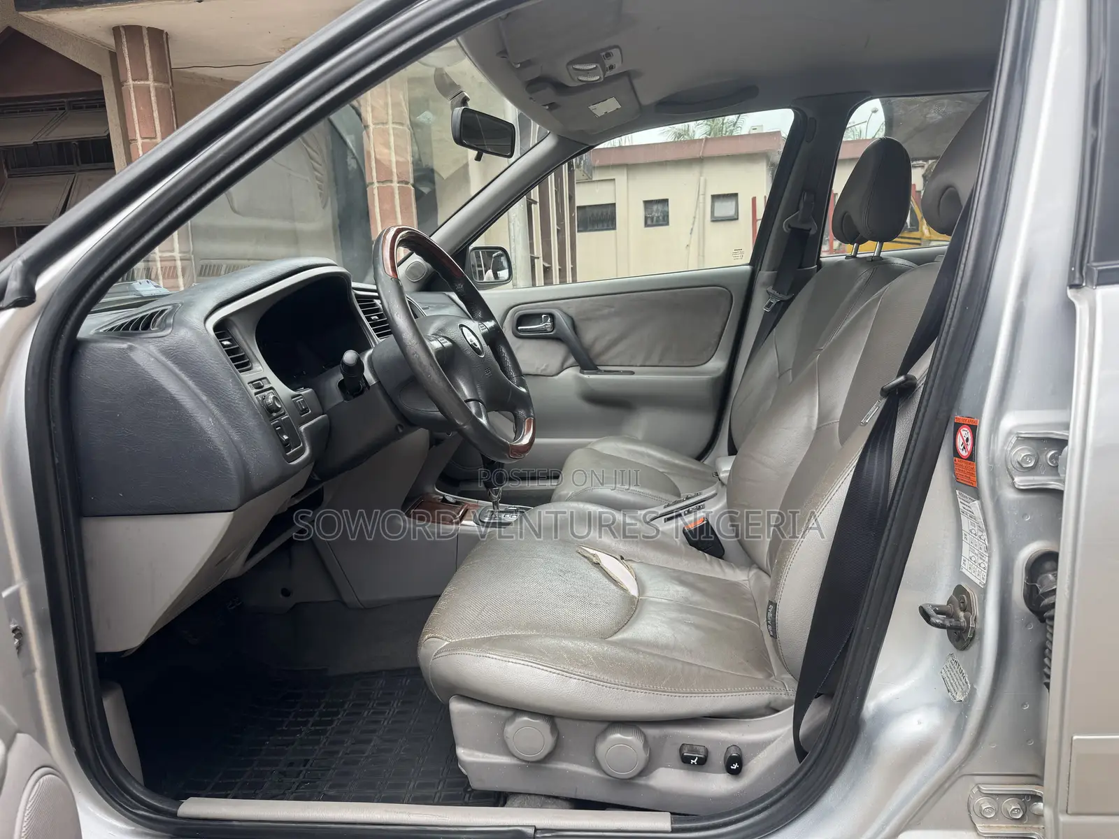 Nissan Primera 2002 Silver