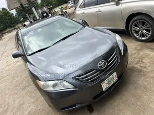Toyota Camry LE 4dr Sedan (2.4L 4cyl 5A) 2008 Gray