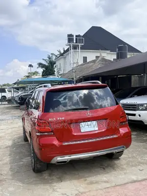 Mercedes-Benz GLK-Class 2015 Red