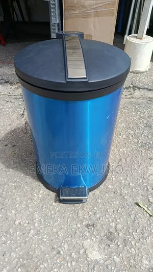 Standard Waste Bin
