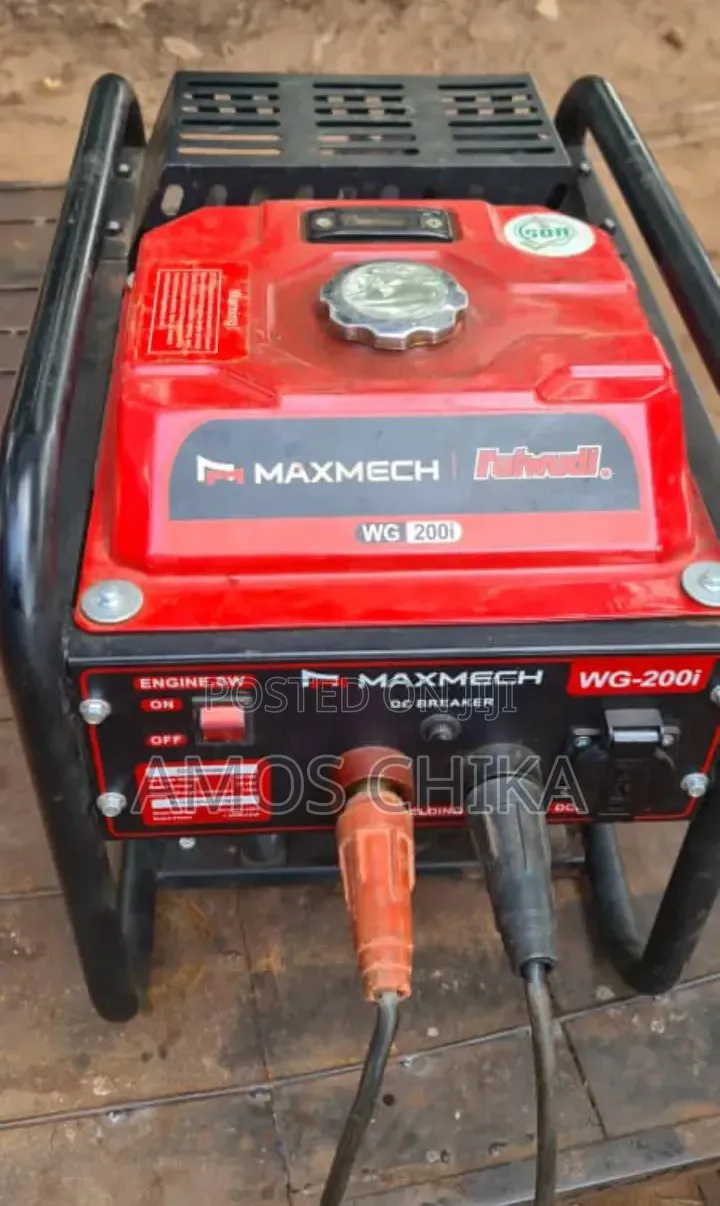 Start and Weld MAXMECH Machine