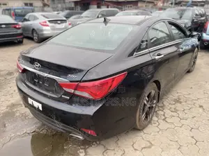 Hyundai Sonata Limited PZEV 4dr Sedan (2.4L 4cyl 6A) 2014 Black