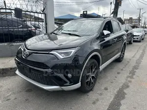 Toyota RAV4 SE AWD (2.5L 4cyl 6A) 2016 Black