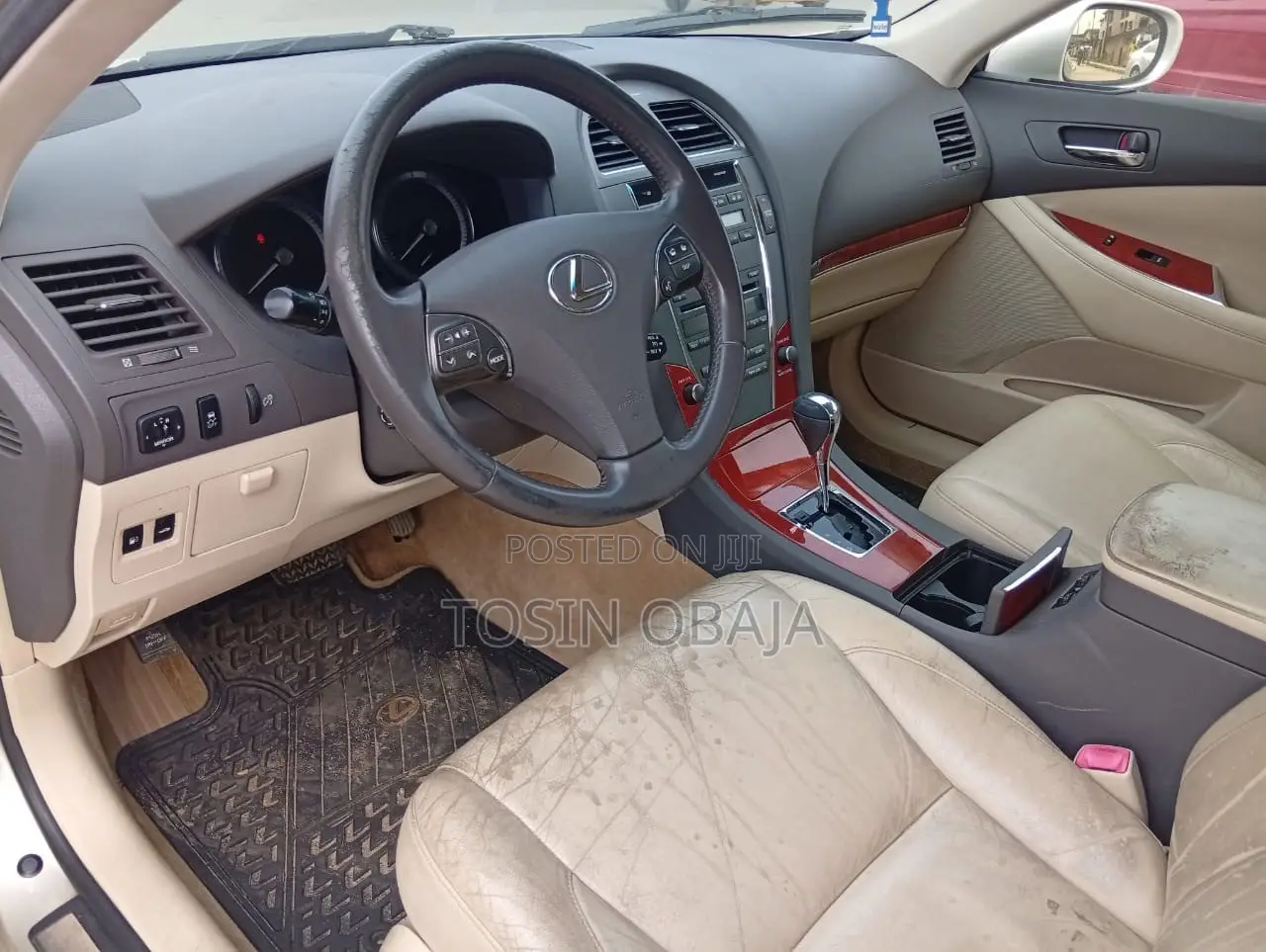 Lexus ES 350 2010 Gold