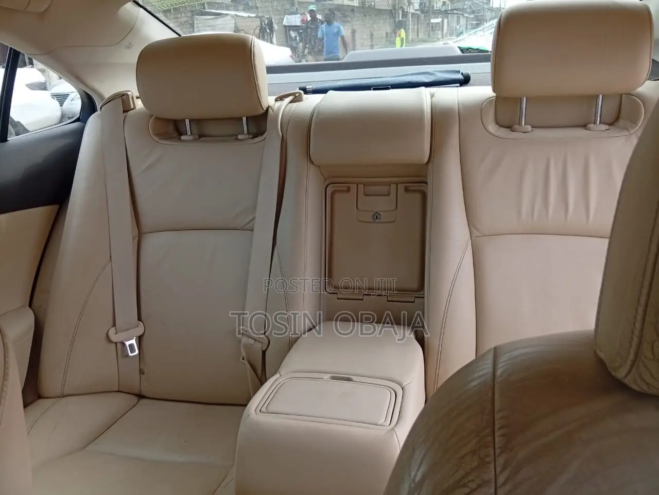 Lexus ES 350 2010 Gold