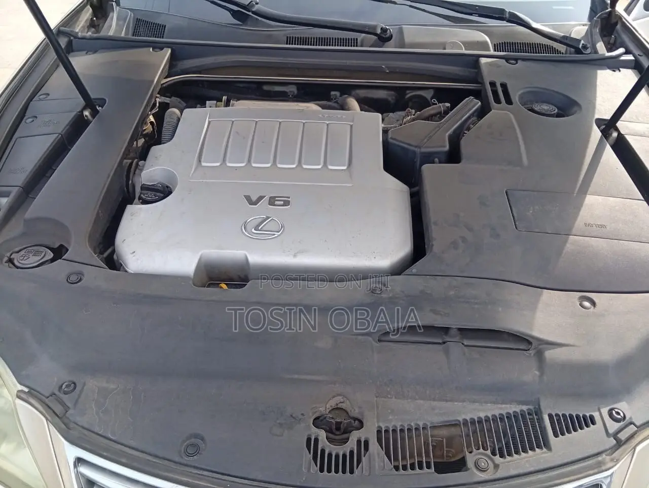 Lexus ES 350 2010 Gold