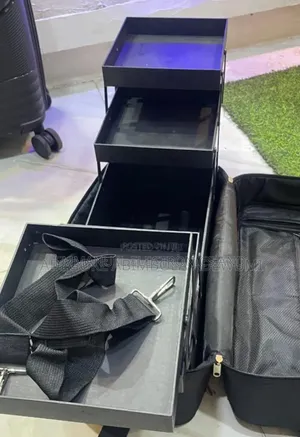 Makeup Box