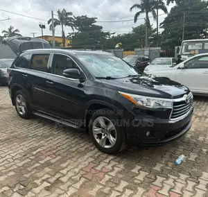 Toyota Highlander Limited V6 4x2 (3.5L 6cyl 6A) 2016 Black