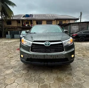Toyota Highlander 2015 Gray
