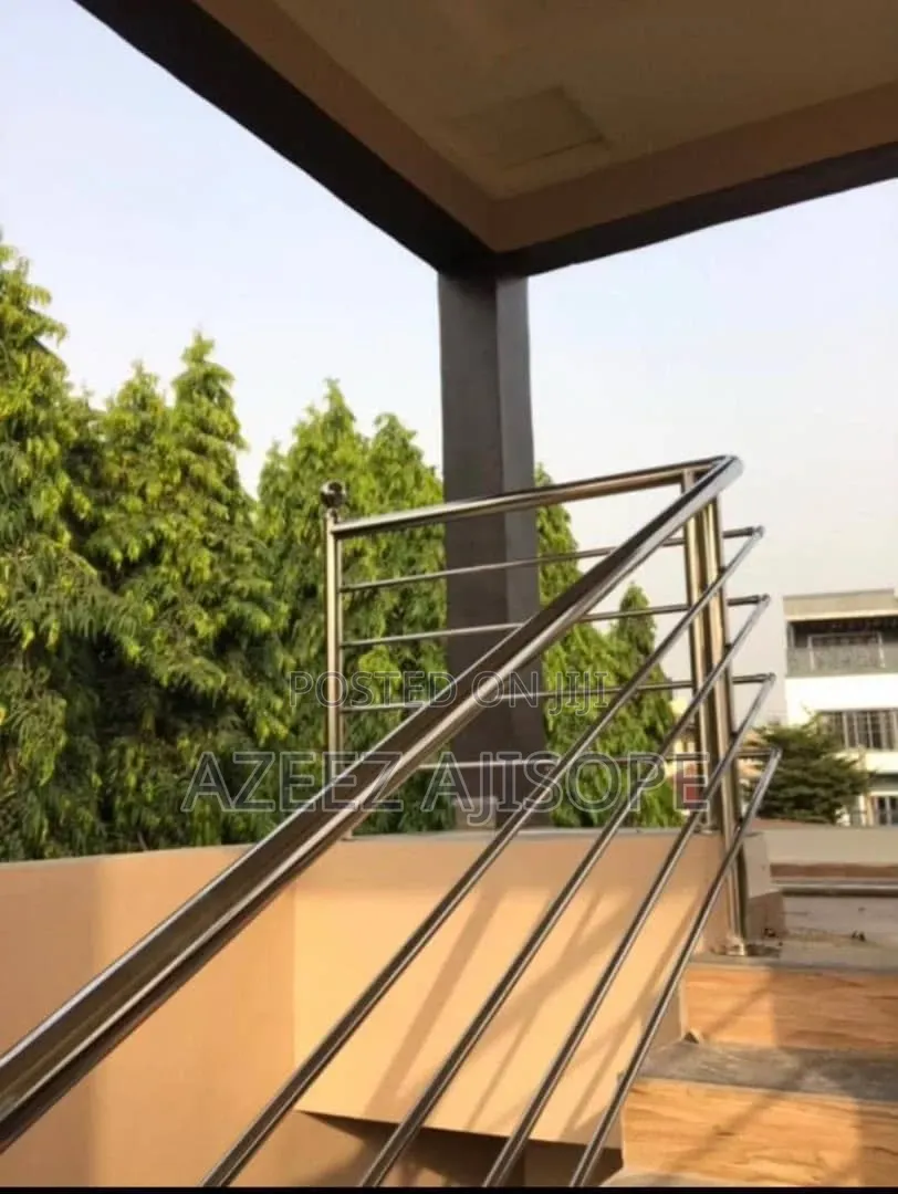 Flower Rails Design