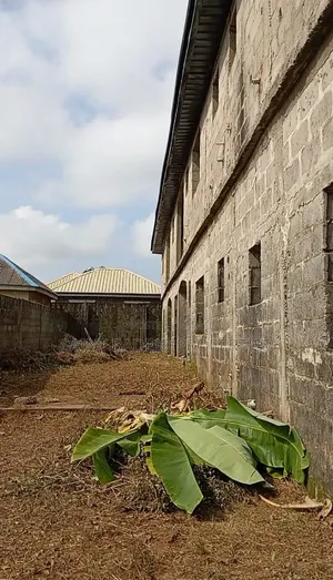 2bdrm Block of Flats in Cpi Estate, Gberigbe for sale