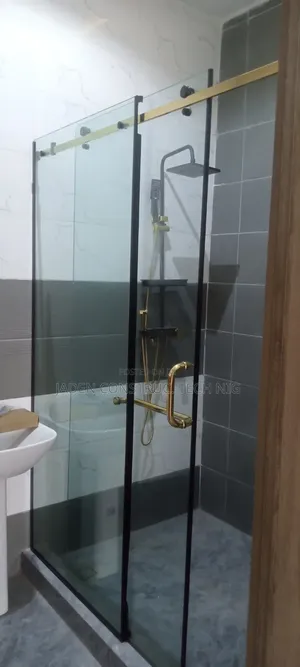 Shower Cubicle Durable