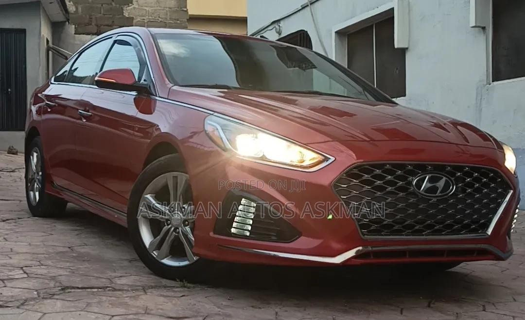Hyundai Sonata 2018 Red