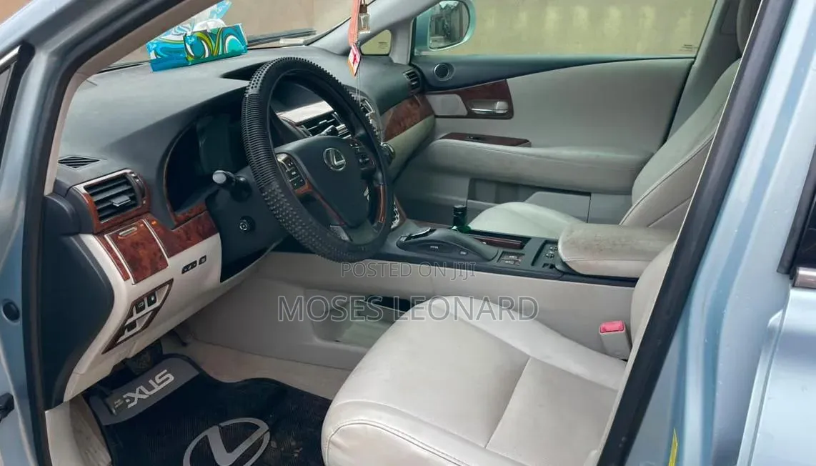 Lexus RX 2011 Blue