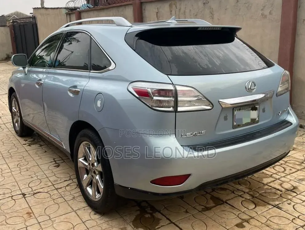 Lexus RX 2011 Blue